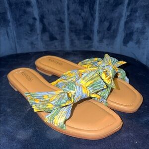 Kensie Women's Multicolor Bow Sandals Size 10